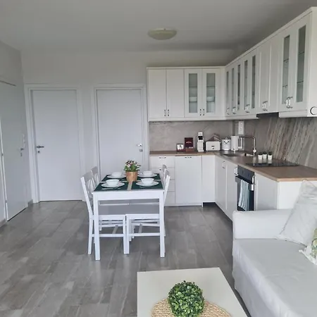 Halkidiki Sea View Apartment Kriopigi